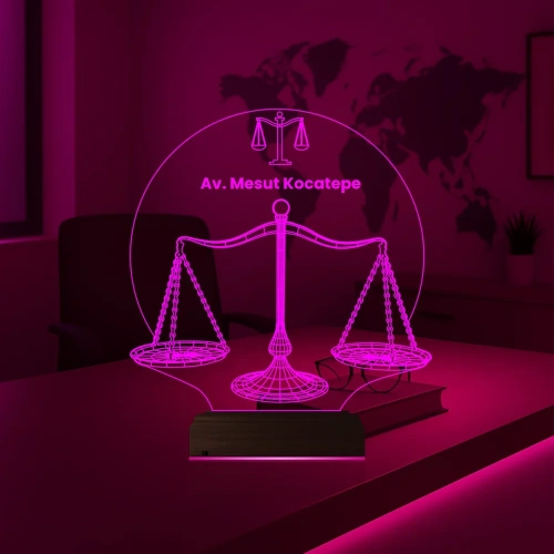 Avukat Hukuk Terazi Adalet Kişiye Özel 3D Lamba - Masa Gece Lambası
